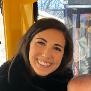 Meet your Posher, Andrea